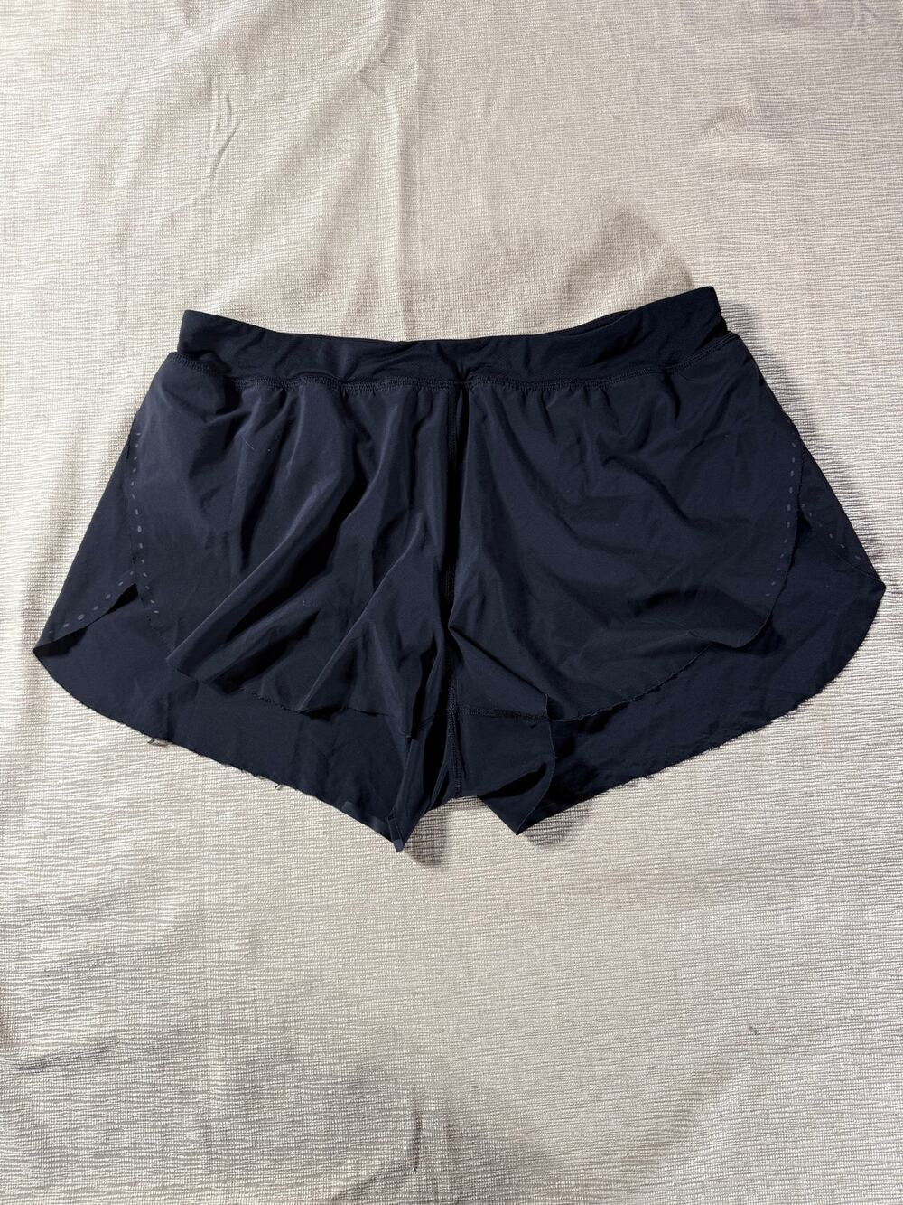 Lululemon Speed Shorts Womens Black Reflective Dots Running Lined Zip Pocket